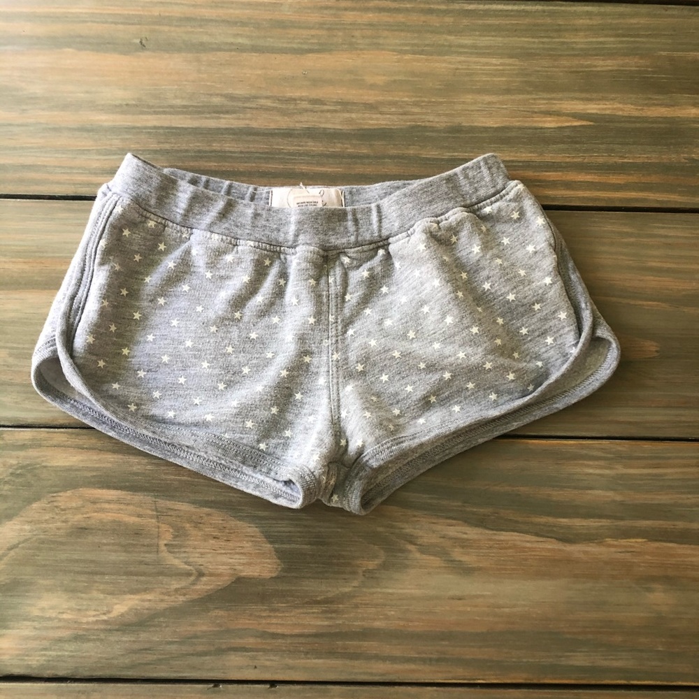 Peek kids gray shorts girls 4/5 star print